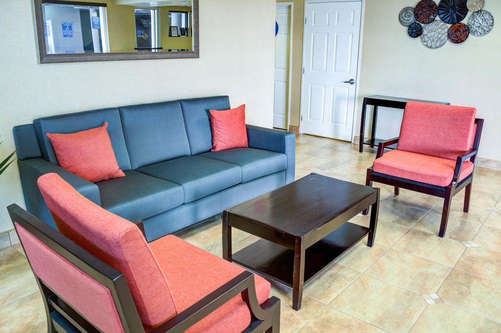Comfort Inn & Suites Near Universal - N Hollywood - Burbank Los Angeles Exteriör bild