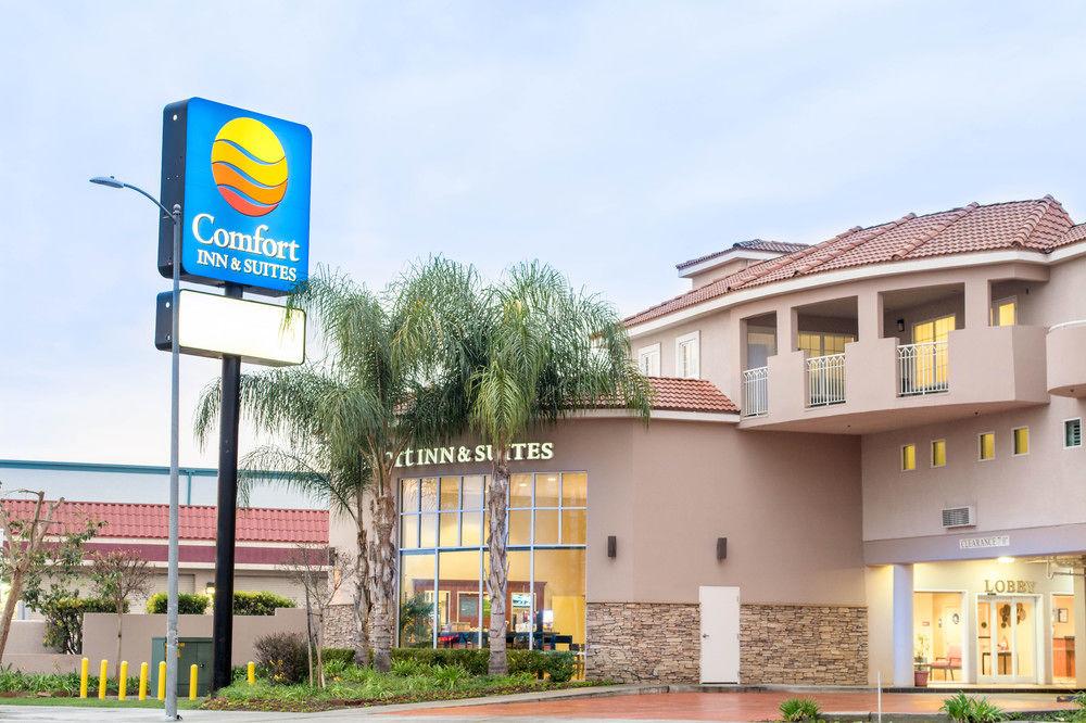 Comfort Inn & Suites Near Universal - N Hollywood - Burbank Los Angeles Exteriör bild