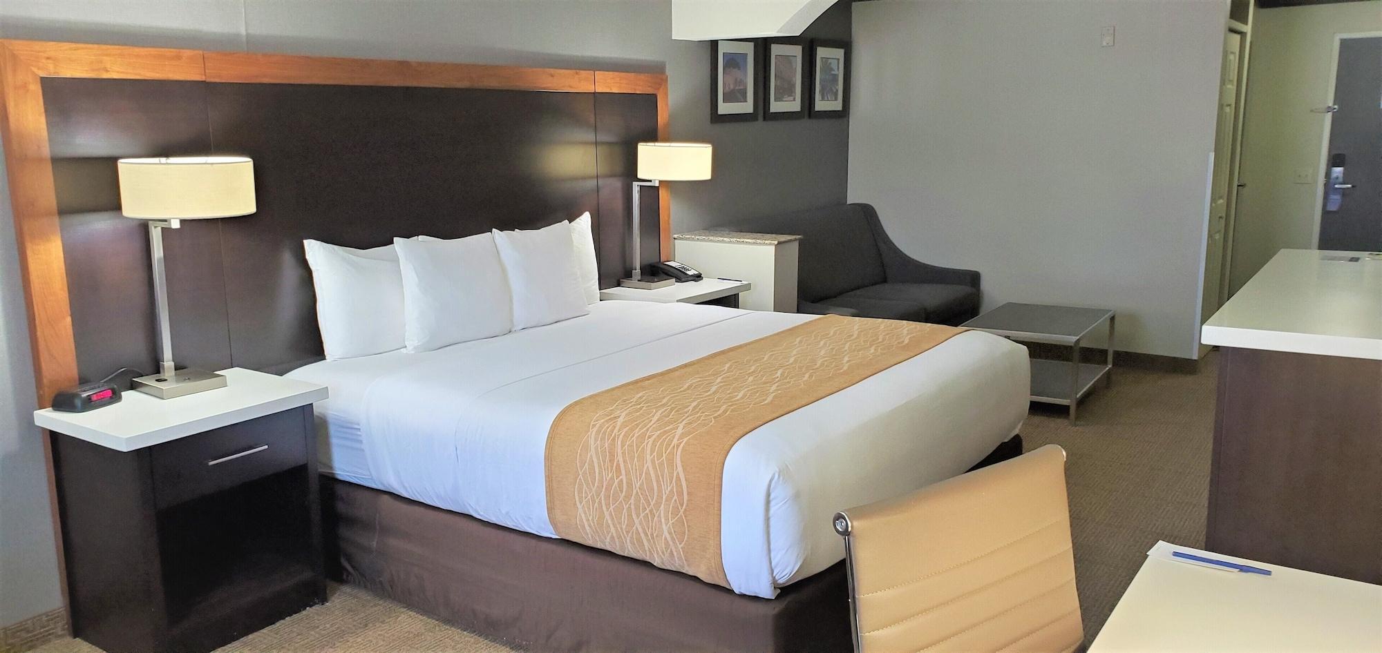 Comfort Inn & Suites Near Universal - N Hollywood - Burbank Los Angeles Exteriör bild