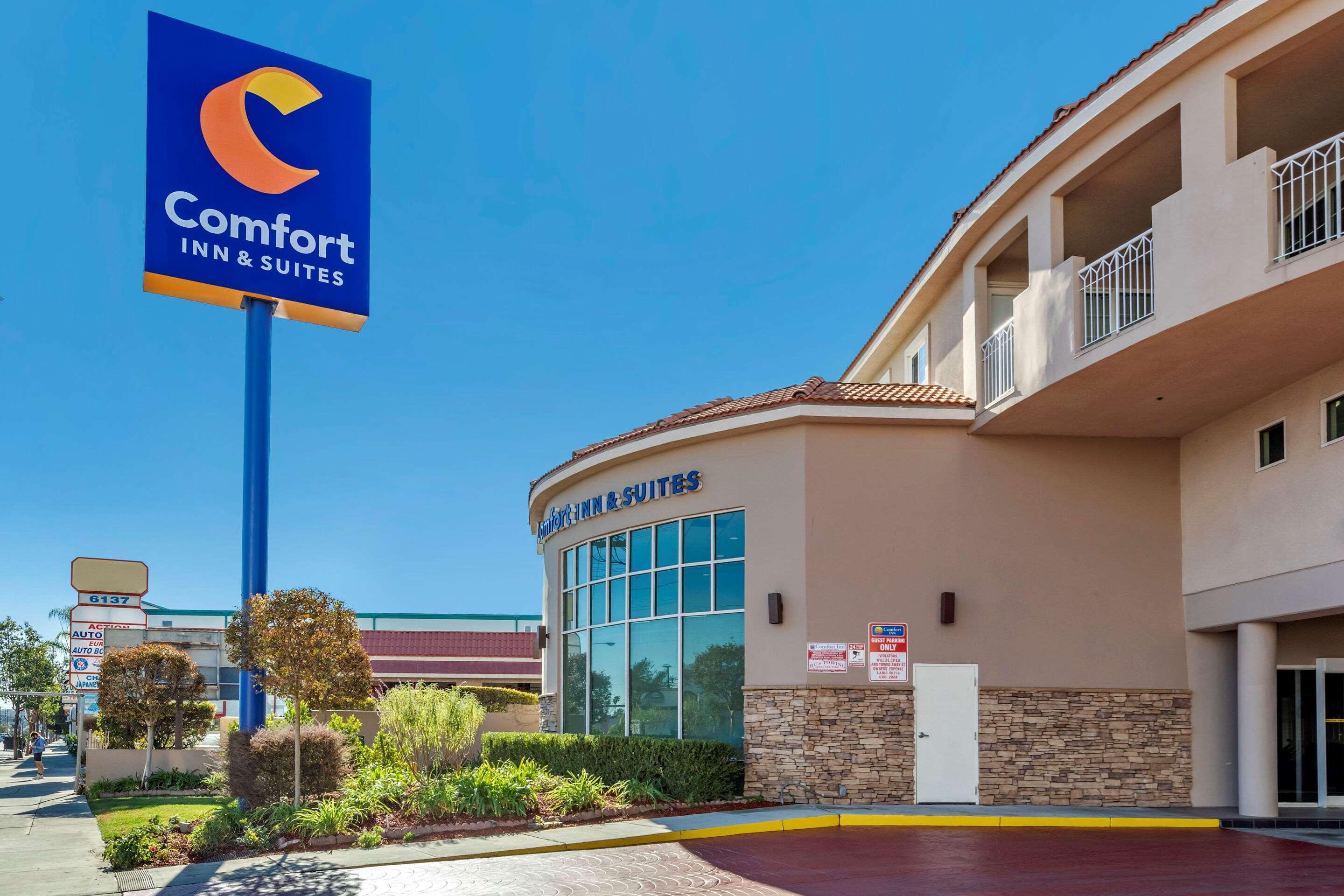Comfort Inn & Suites Near Universal - N Hollywood - Burbank Los Angeles Exteriör bild
