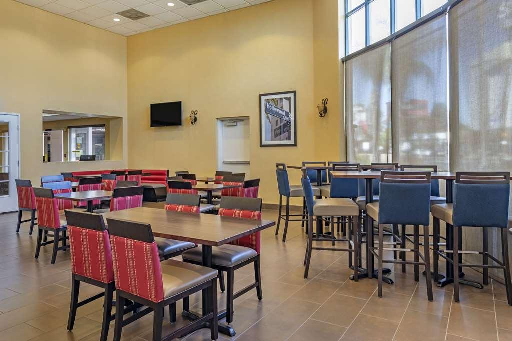 Comfort Inn & Suites Near Universal - N Hollywood - Burbank Los Angeles Restaurang bild